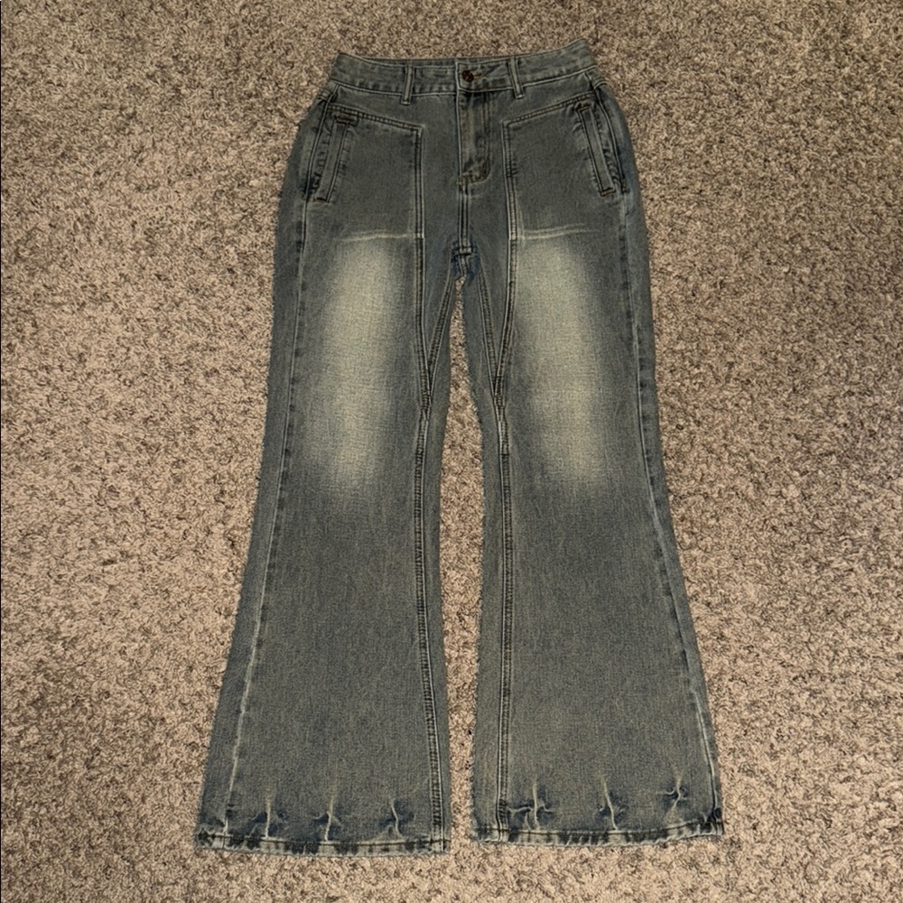 🖤NWOT ROMWE BLUE/GREY FLARED JEANS SIZE S🖤